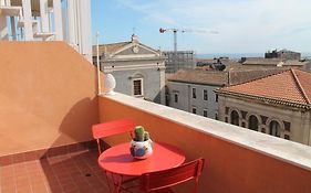 Donna Luisa-Catania Charming